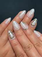 Opalescent Gilded Pearl