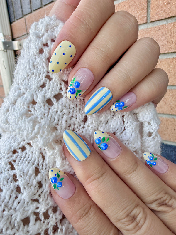 Dainty Dot