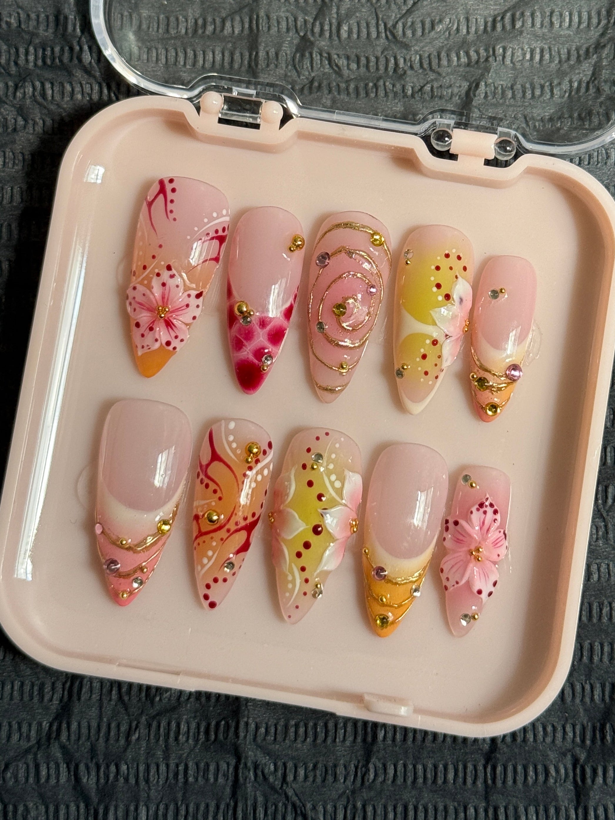 Flamingo Swirl